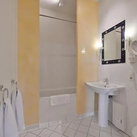 Апартаменти Celia By Interhome *